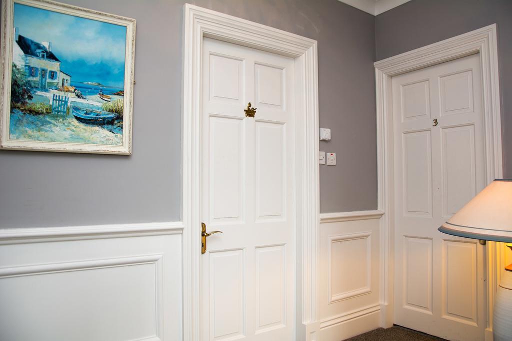 Knights Haven Bed & Breakfast Glin Bagian luar foto