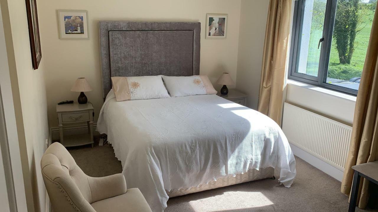Knights Haven Bed & Breakfast Glin Bagian luar foto